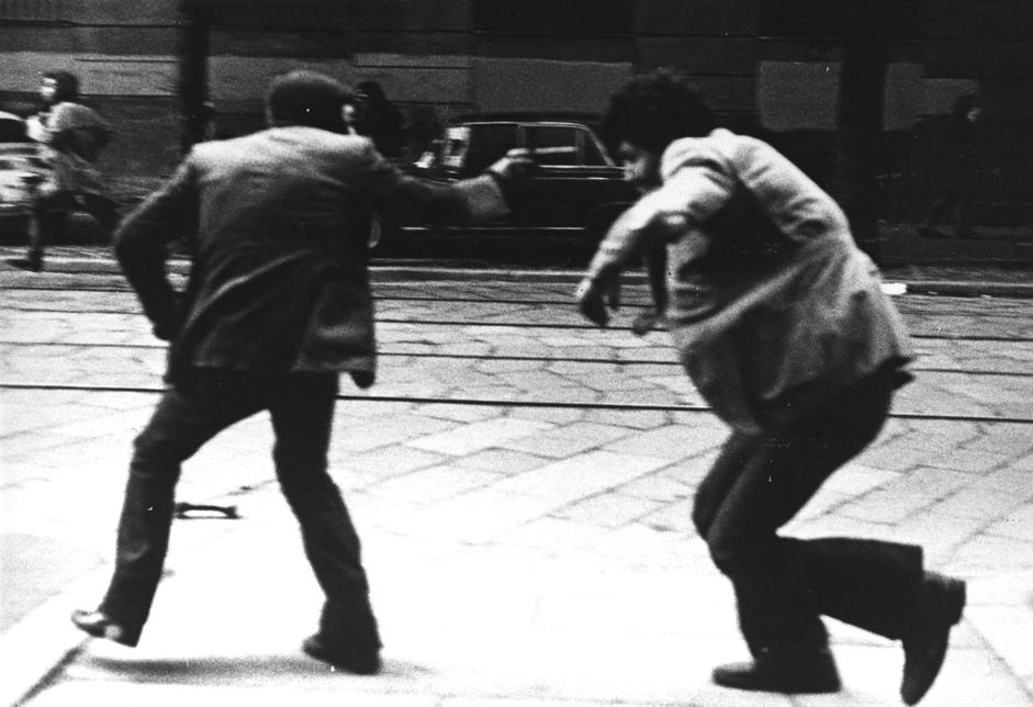 GLI “ANNI DI PIOMBO” IN UNA FOTOGRAFIA, ANZI DUE!