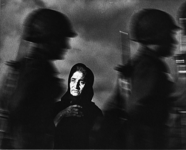 Pedro Luis Raota. Sulla fotografia dell’assurdo